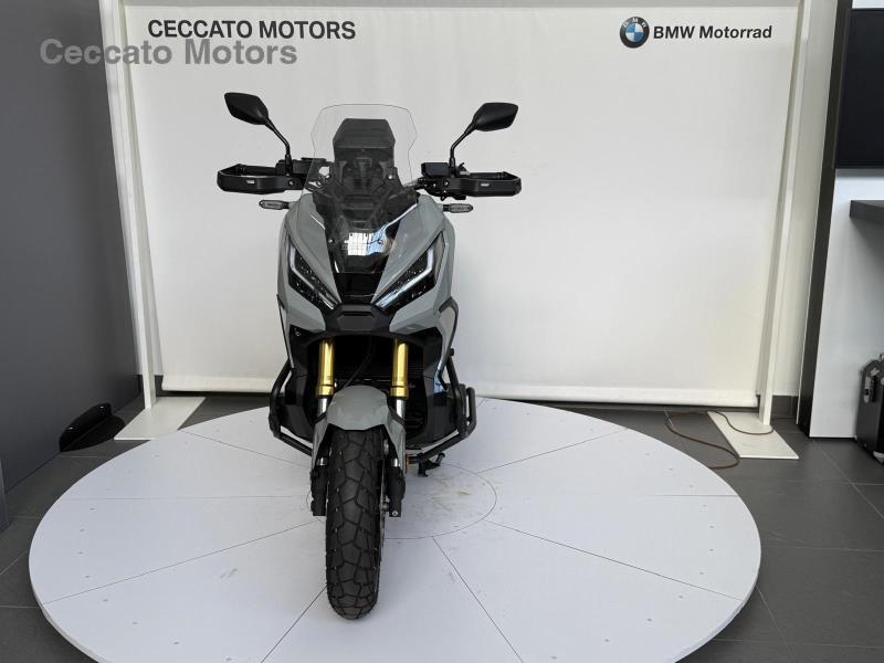 HONDA X-ADV 750 DCT Abs