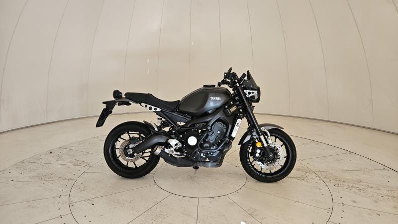 YAMAHA XSR 900 Abs