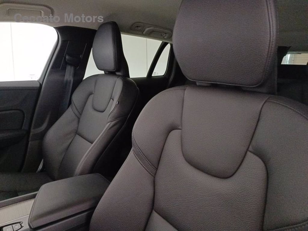VOLVO V60 cross country 2.0 b4 plus awd auto