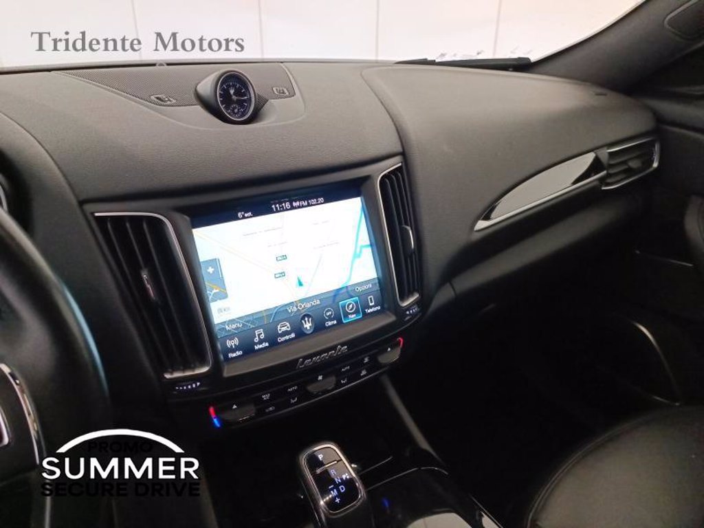 MASERATI Levante 3.0 v6 granlusso 275cv auto my19