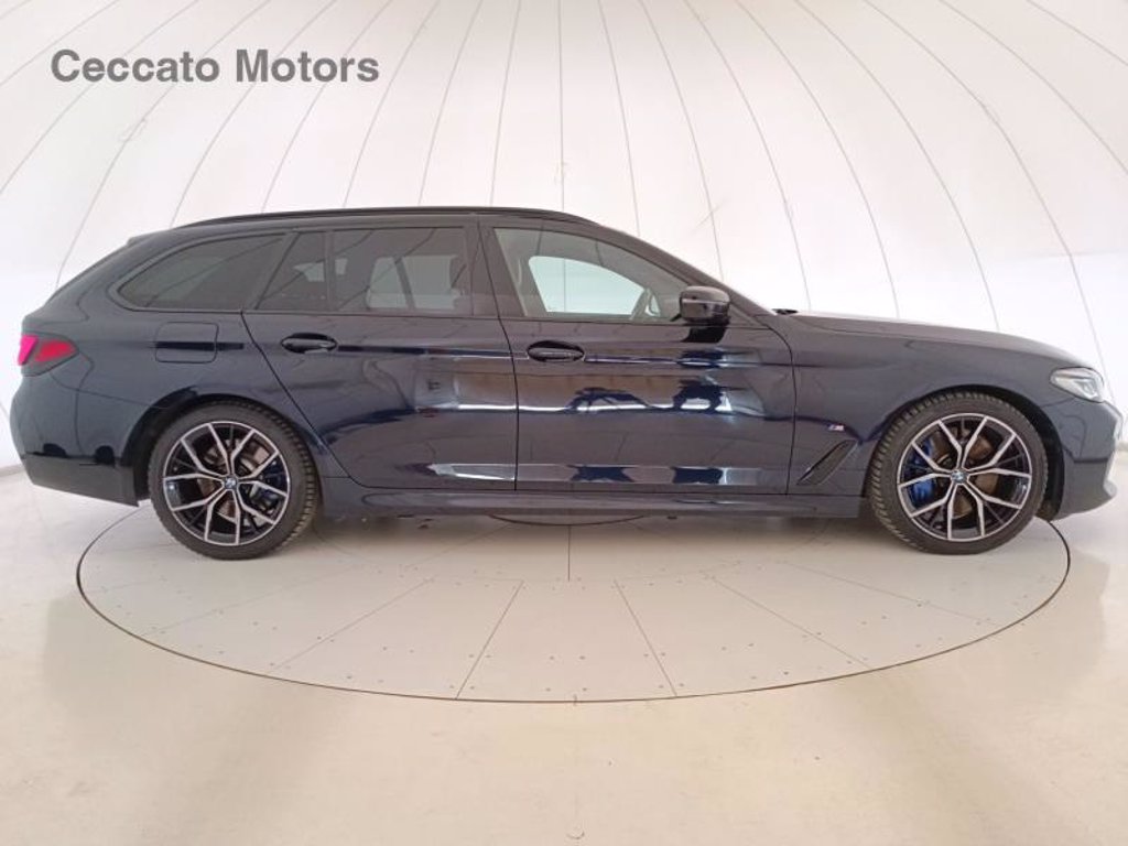 BMW 530d touring mhev 48v xdrive msport auto