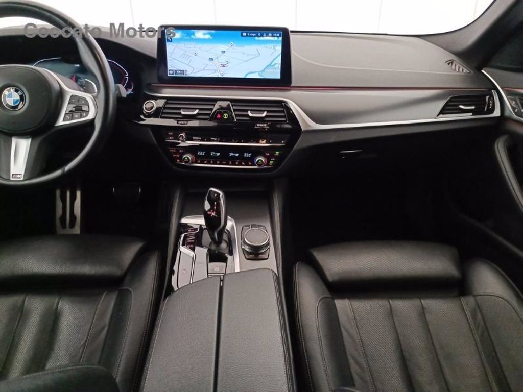 BMW 530d touring mhev 48v xdrive msport auto