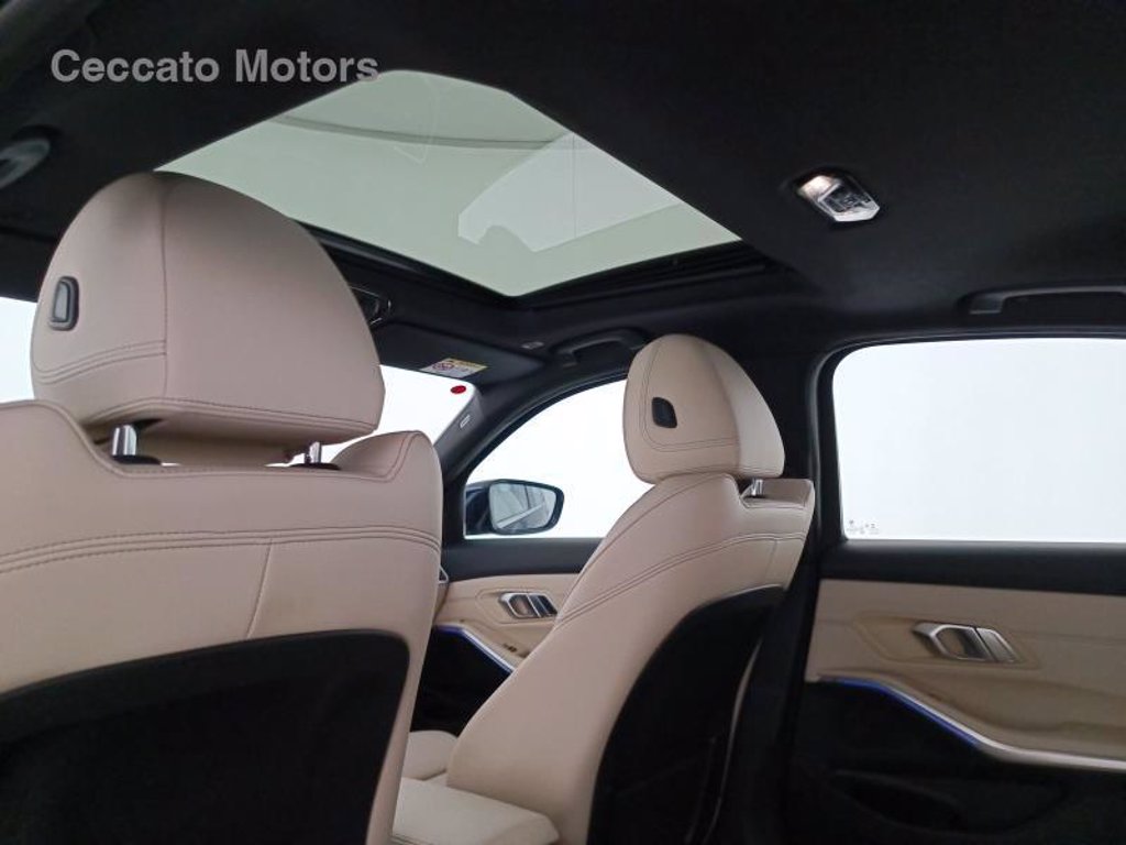 BMW 330d mhev 48v xdrive msport auto