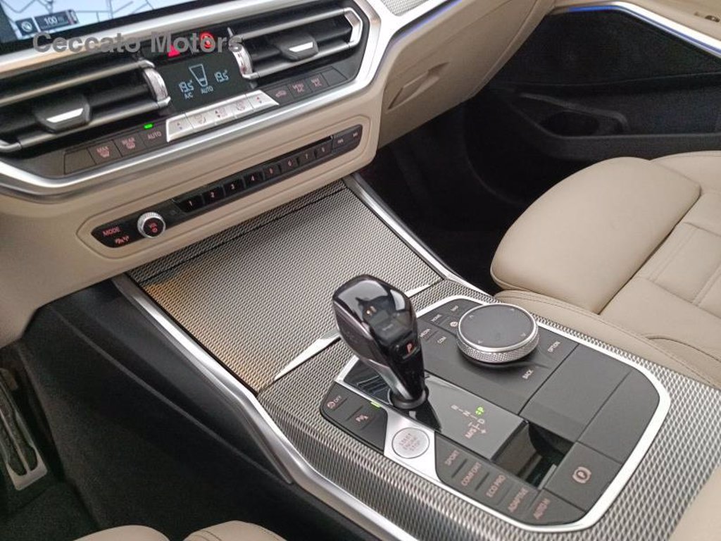 BMW 330d mhev 48v xdrive msport auto
