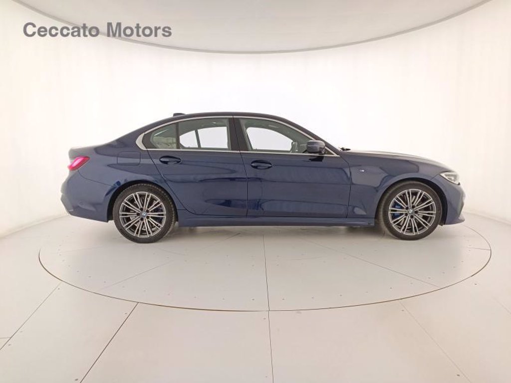 BMW 330d mhev 48v xdrive msport auto