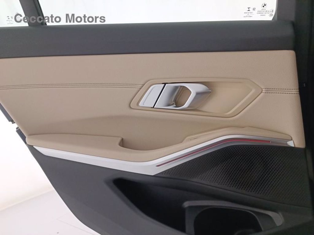 BMW 330d mhev 48v xdrive msport auto