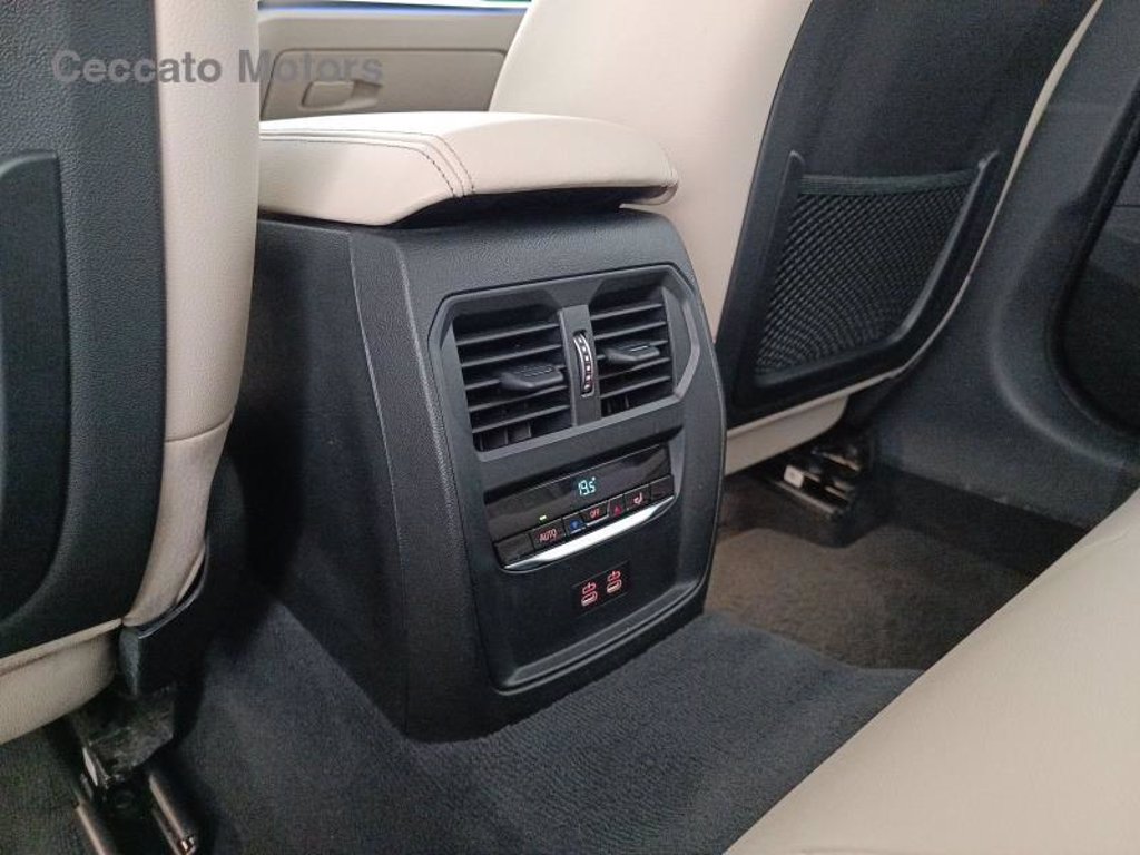 BMW 330d mhev 48v xdrive msport auto