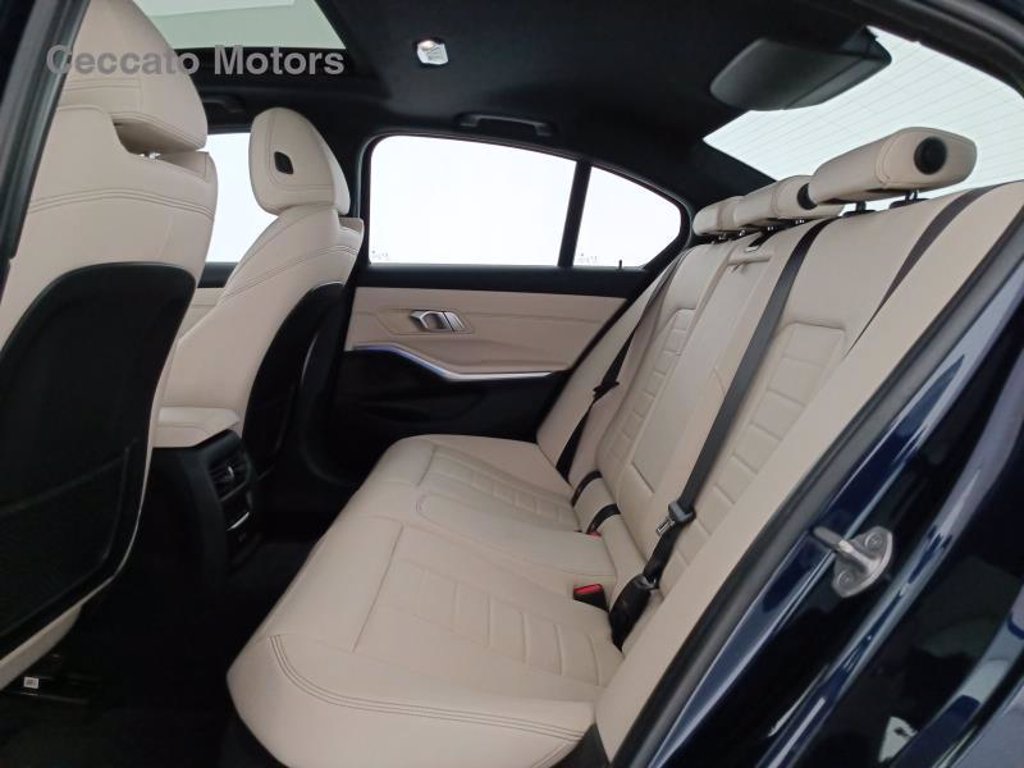 BMW 330d mhev 48v xdrive msport auto