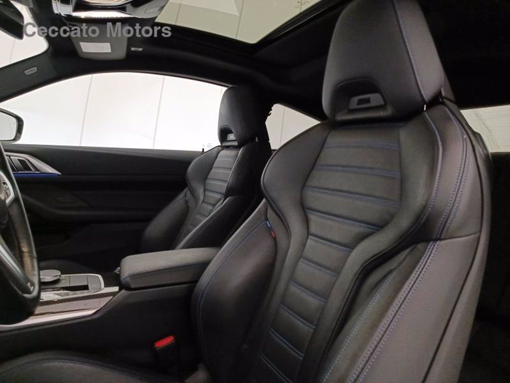 BMW M440i coupe mhev 48v xdrive auto