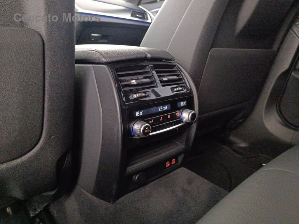 BMW 520d touring mhev 48v msport auto