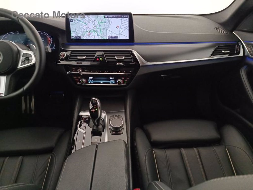 BMW 520d touring mhev 48v msport auto