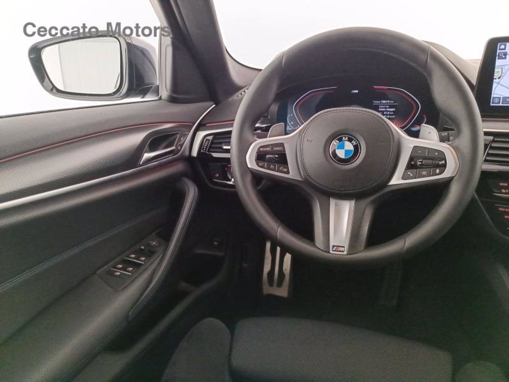 BMW 530d touring mhev 48v xdrive msport auto