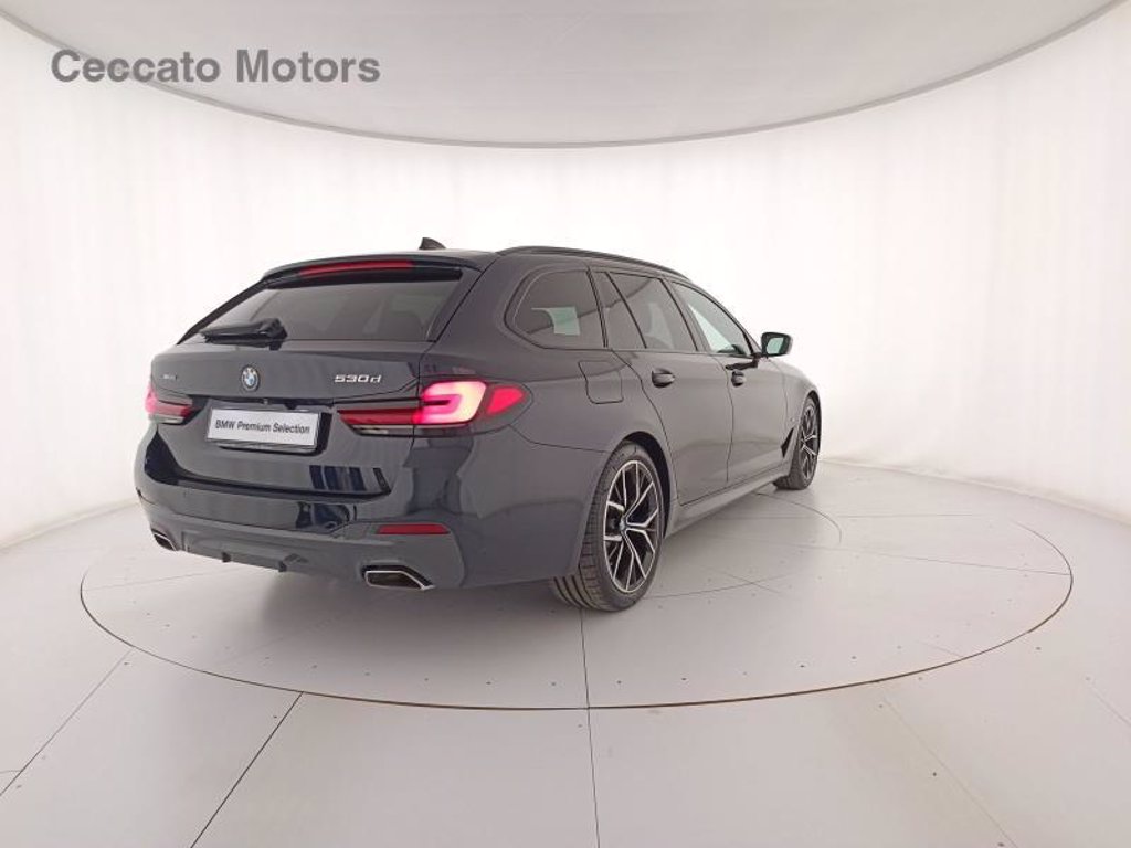 BMW 530d touring mhev 48v xdrive msport auto