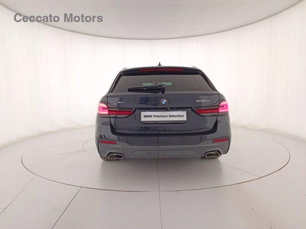 BMW 530d touring mhev 48v xdrive msport auto