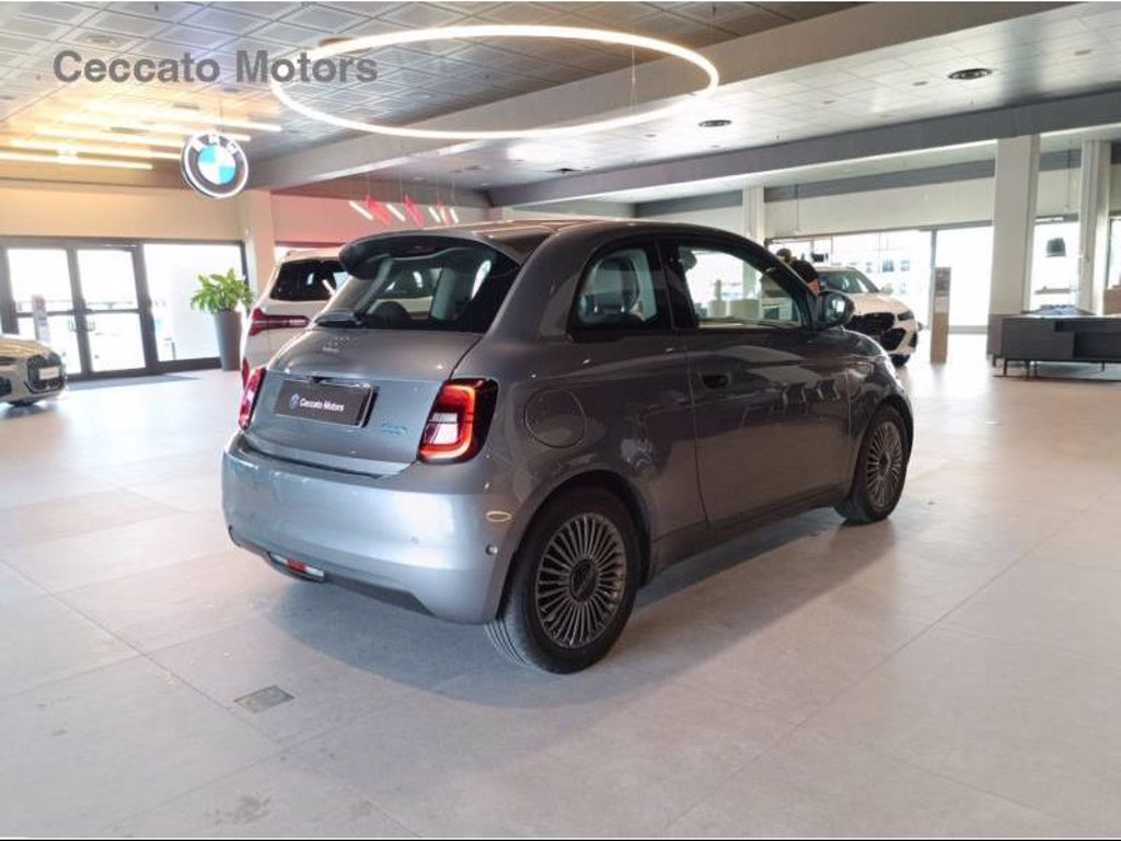 FIAT 500e 42 kwh icon