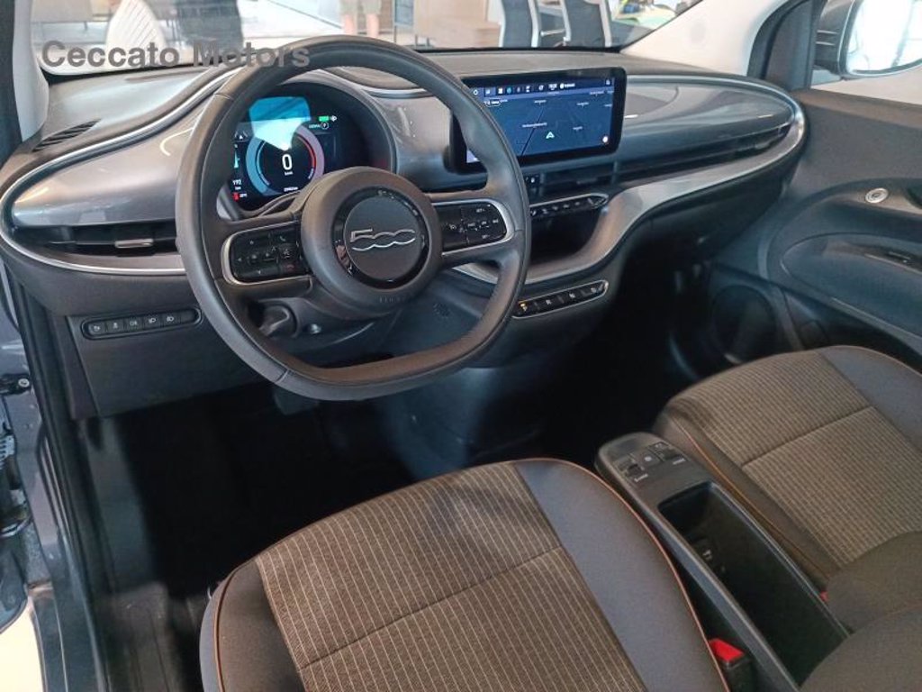 FIAT 500e 42 kwh icon