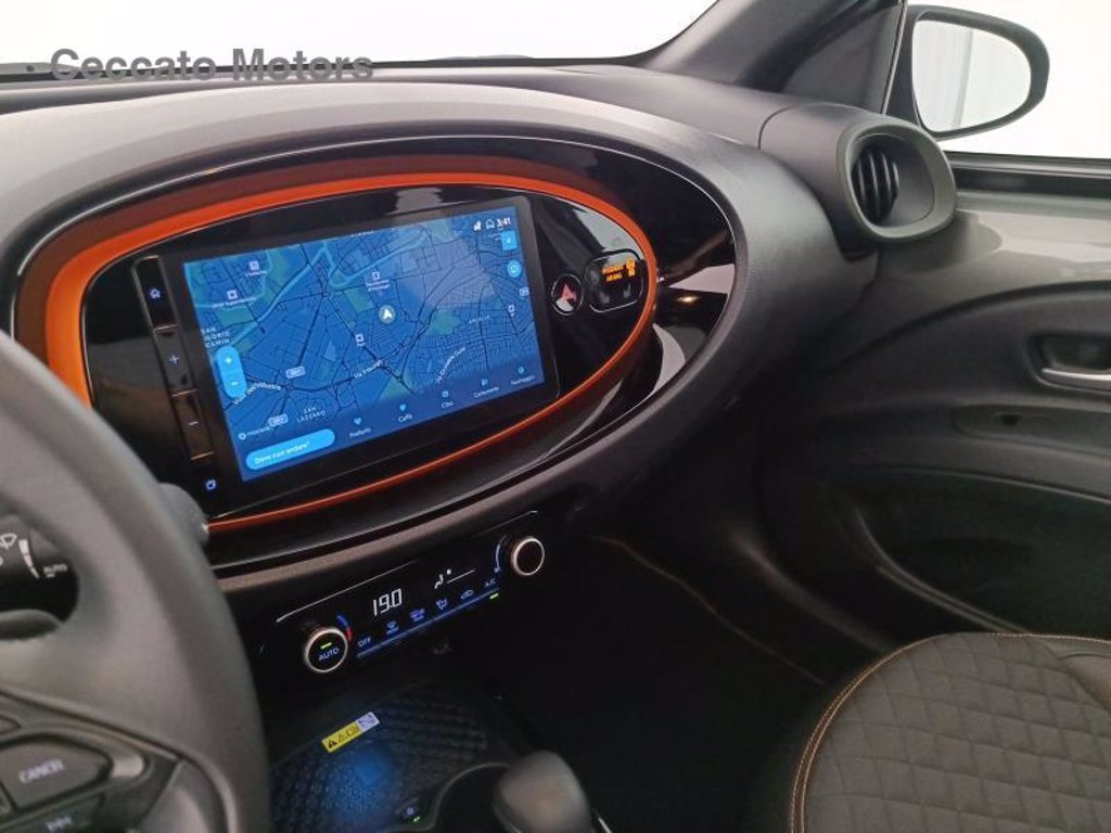 TOYOTA Aygo x 1.0 trend air 72cv s-cvt