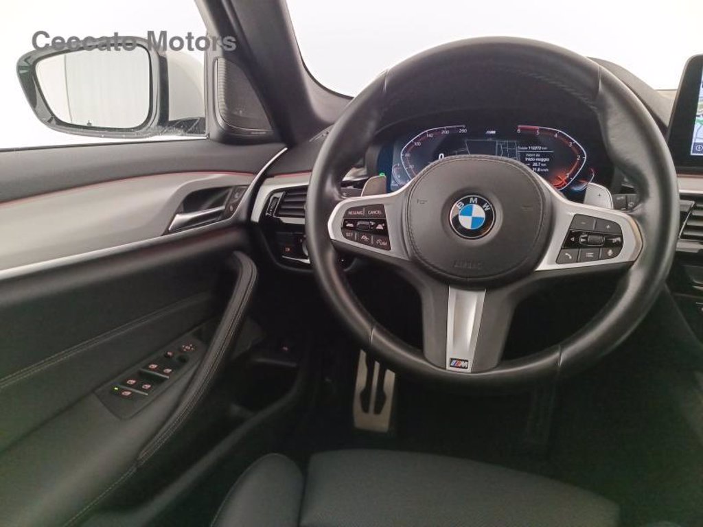 BMW 530d touring mhev 48v xdrive msport auto