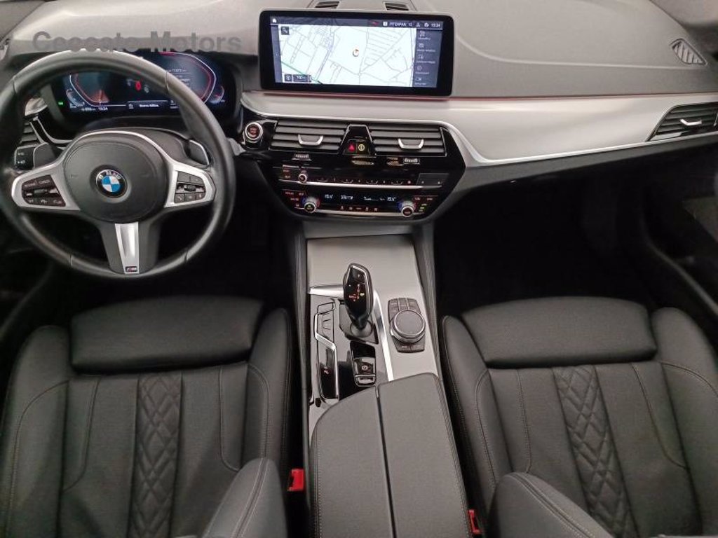 BMW 530d touring mhev 48v xdrive msport auto