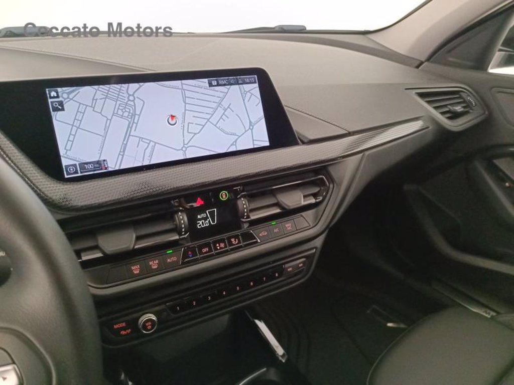 BMW 118d sport auto