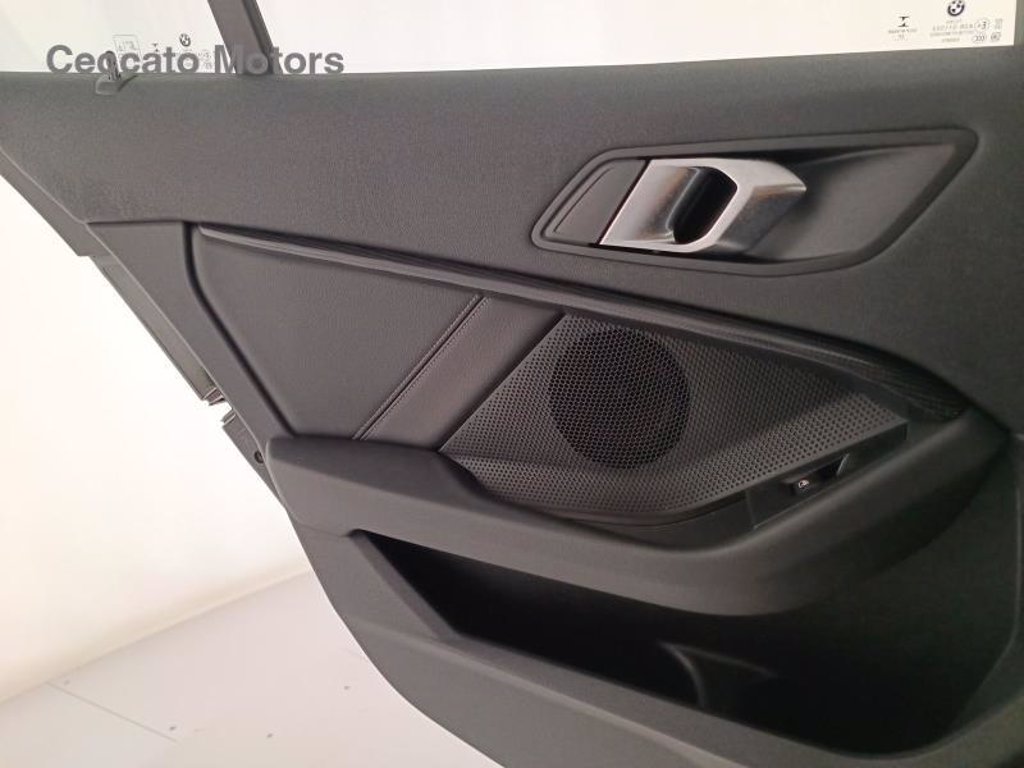 BMW 118d sport auto