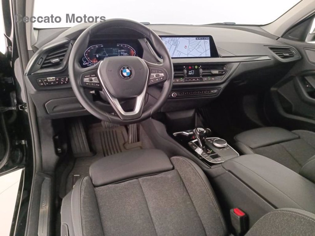 BMW 118d sport auto