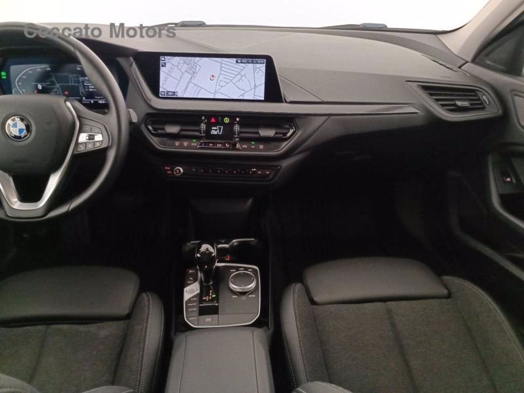 BMW 118d sport auto