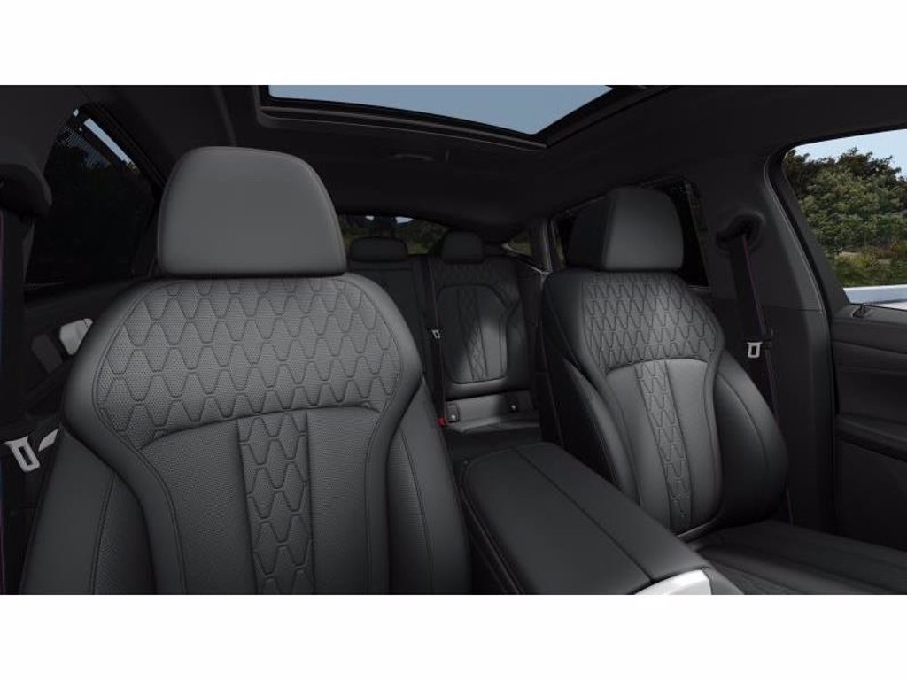BMW X6 m60i auto