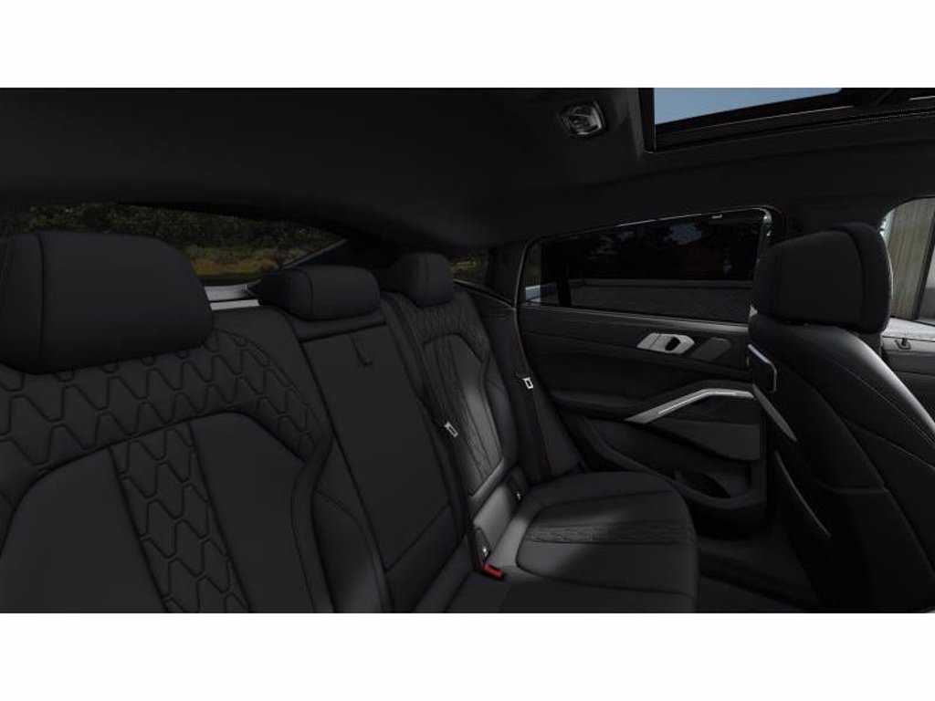 BMW X6 m60i auto