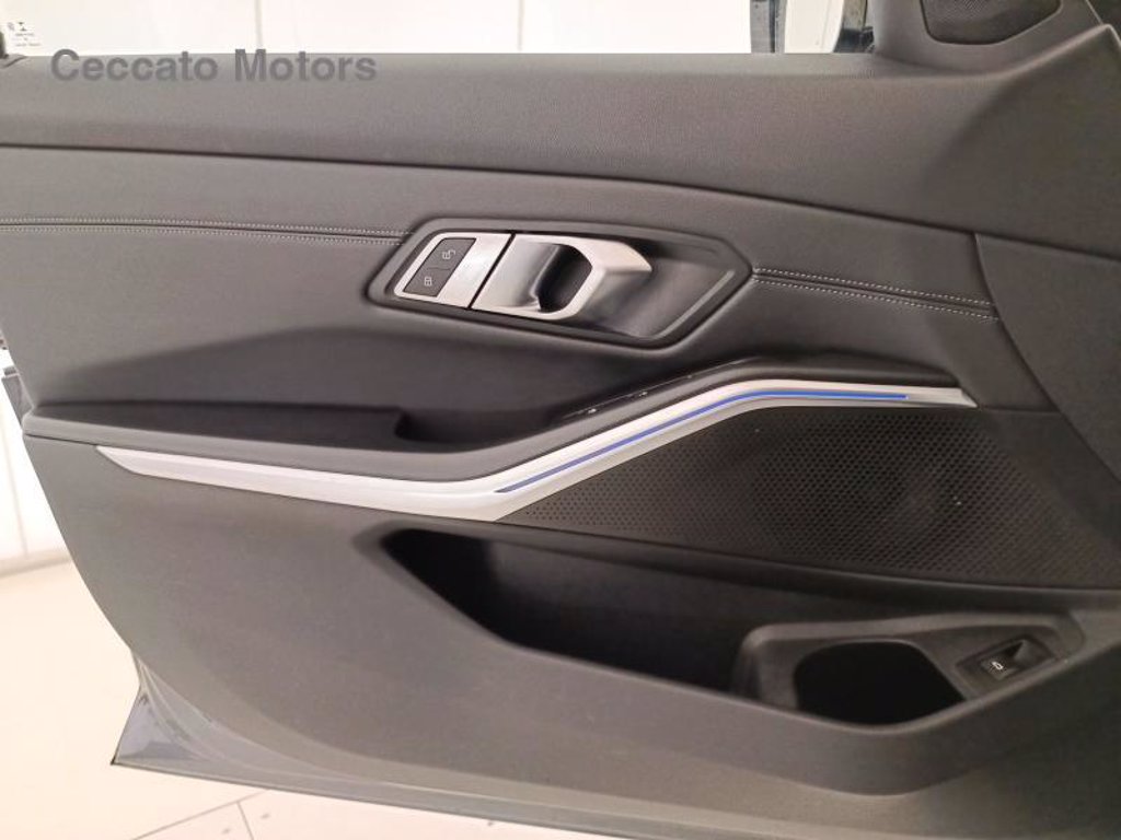 BMW 320d touring msport auto