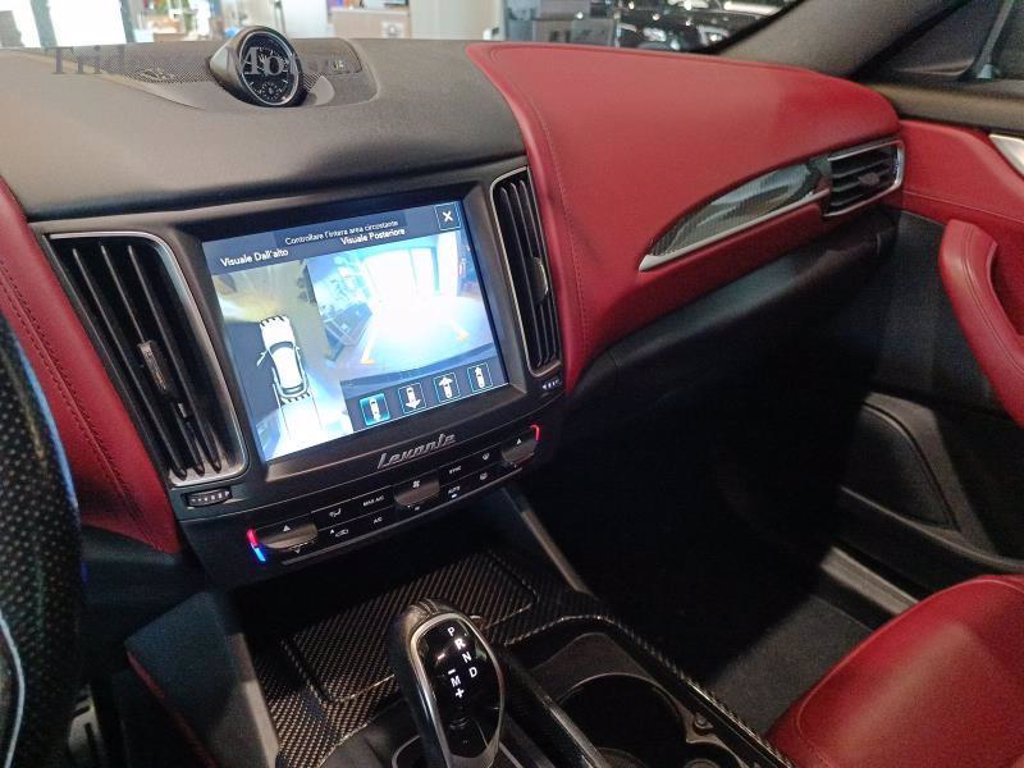 MASERATI Levante 3.0 v6 430cv auto