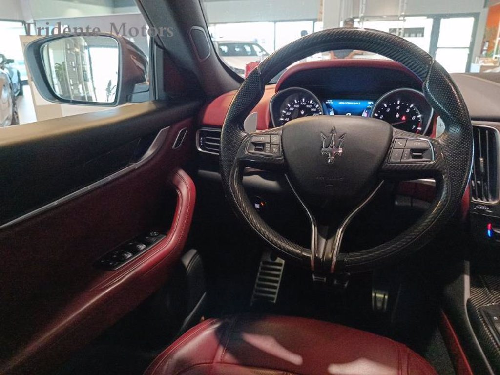 MASERATI Levante 3.0 v6 430cv auto