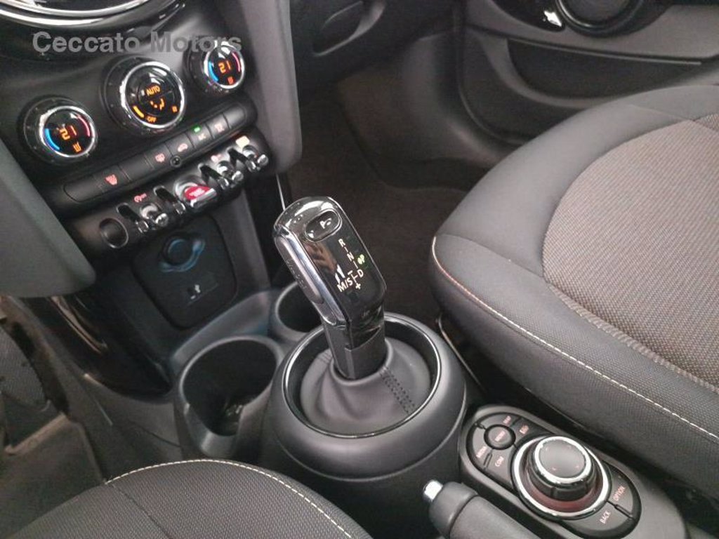 MINI Mini 5p 1.5 cooper classic auto
