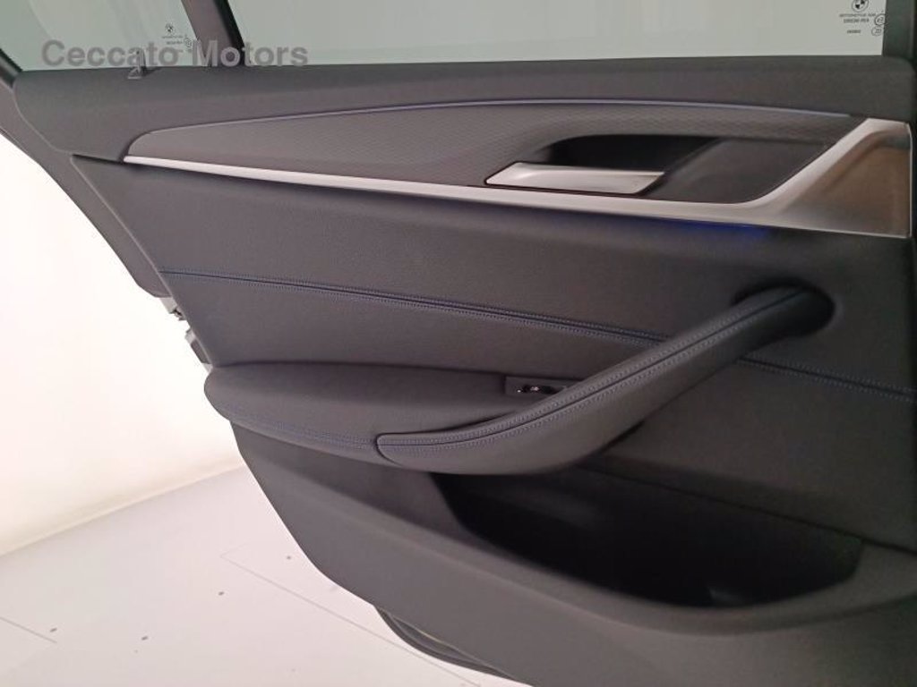 BMW 530d touring mhev 48v xdrive msport auto