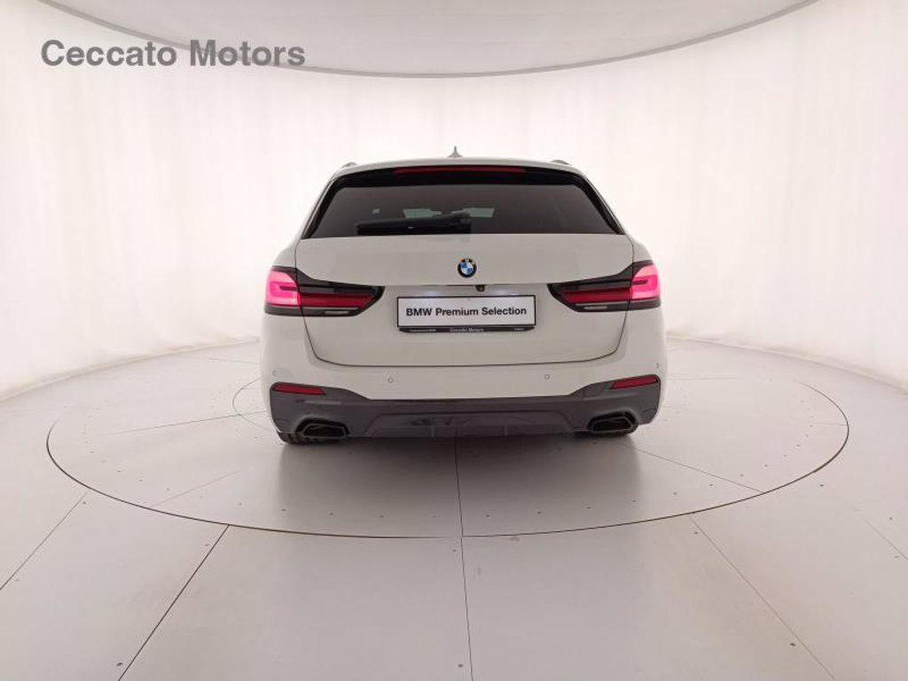 BMW 530d touring mhev 48v xdrive msport auto