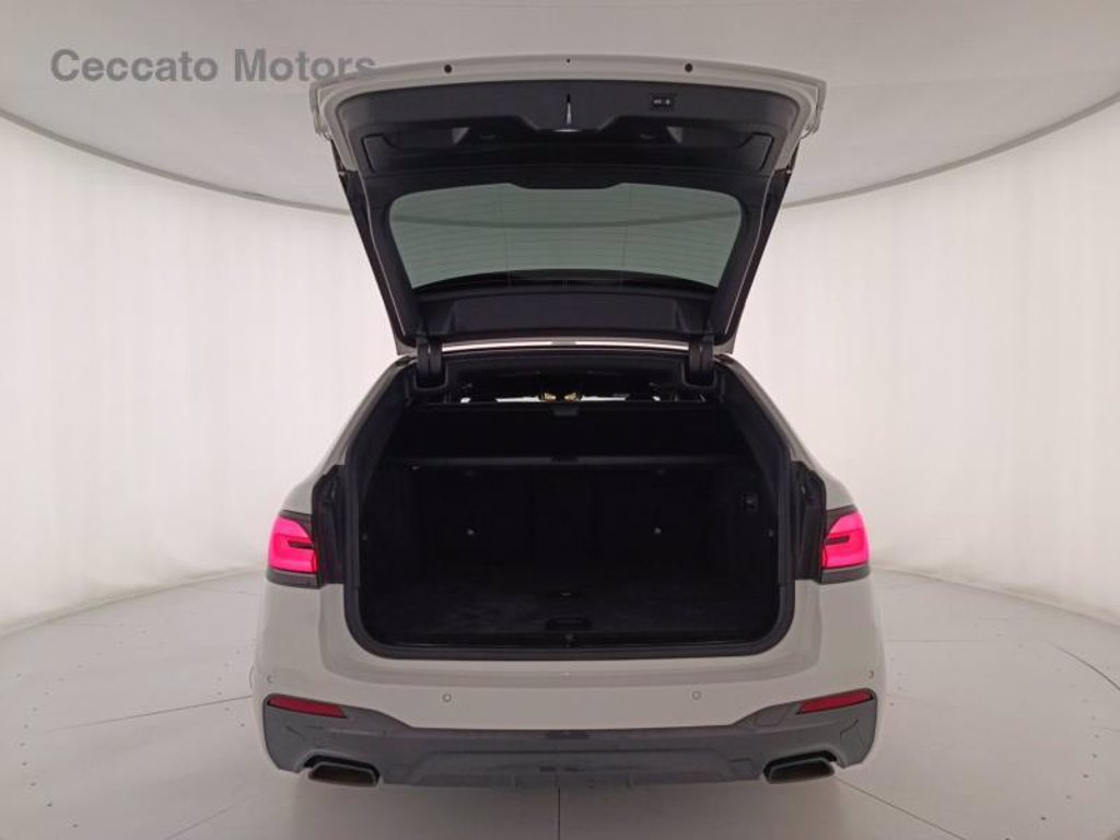 BMW 530d touring mhev 48v xdrive msport auto