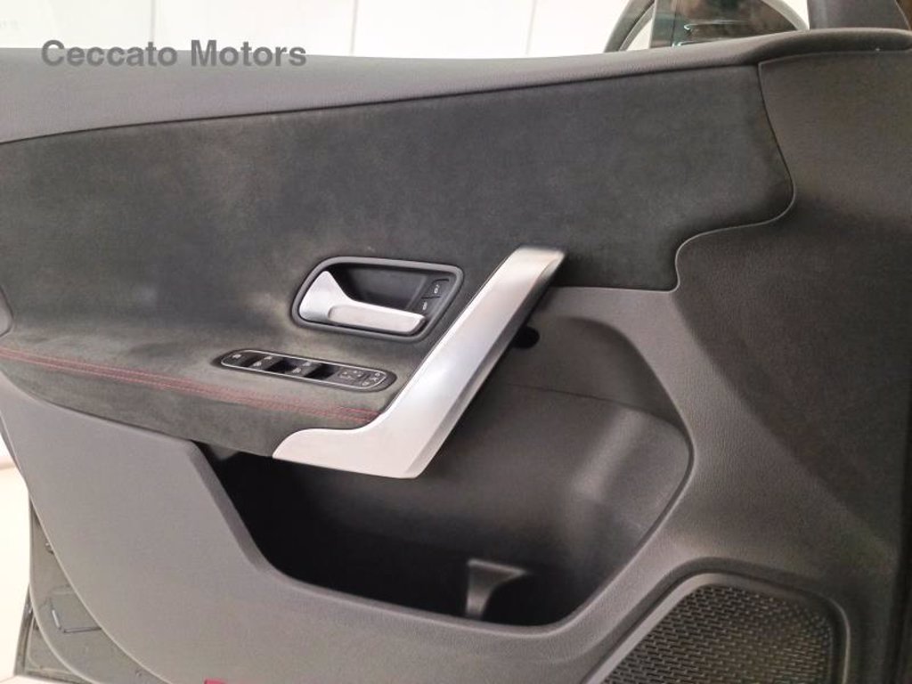 MERCEDES A 180 d premium auto