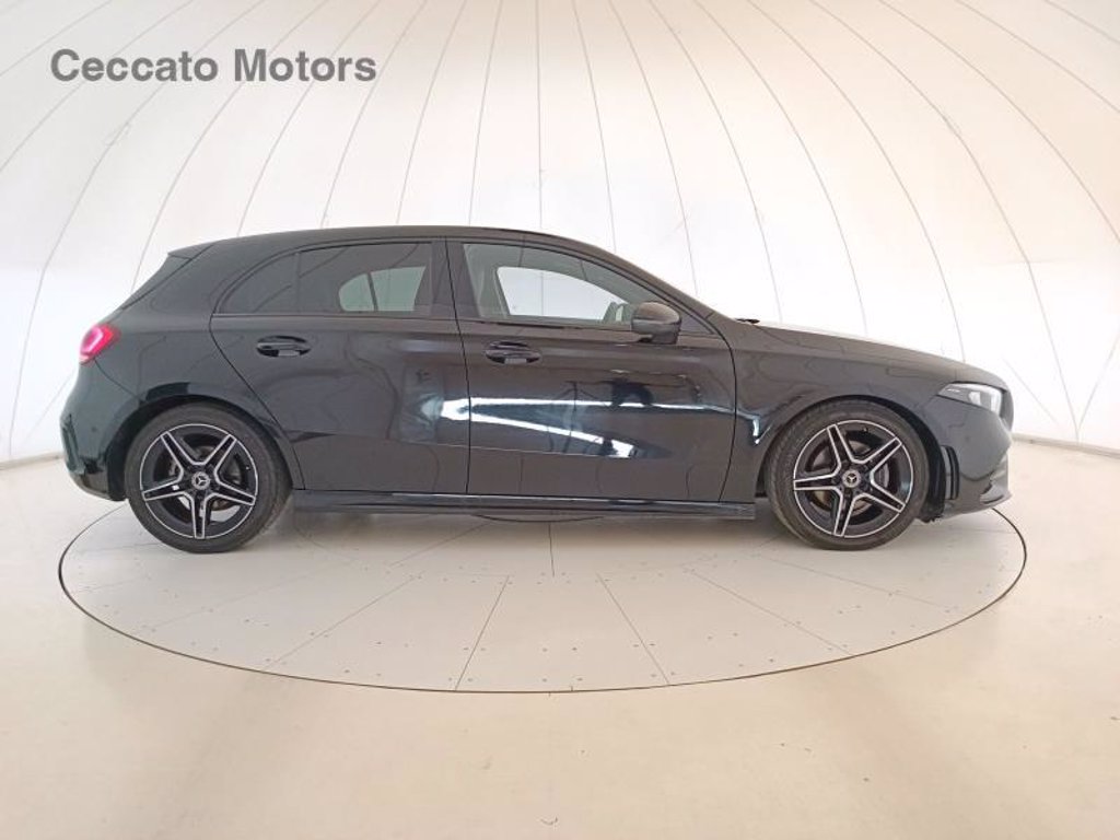 MERCEDES A 180 d premium auto