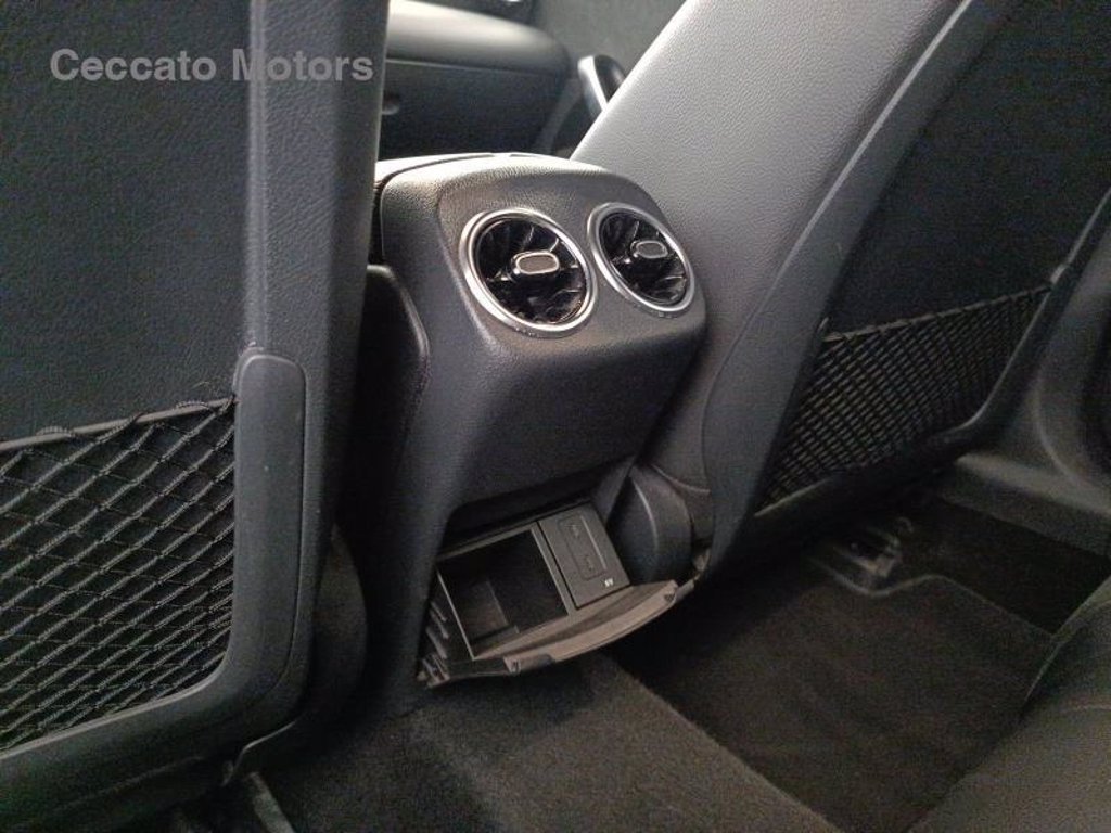 MERCEDES A 180 d premium auto