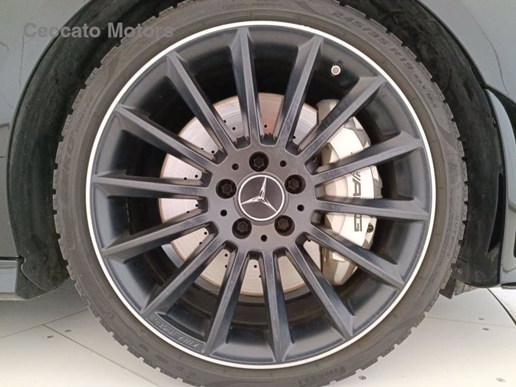 MERCEDES Cla shooting brake amg 35 4matic auto
