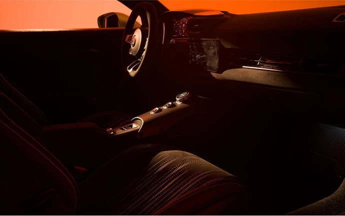 Mcpura Cielo Cockpit Detail Dark Mode Red Background Desktop