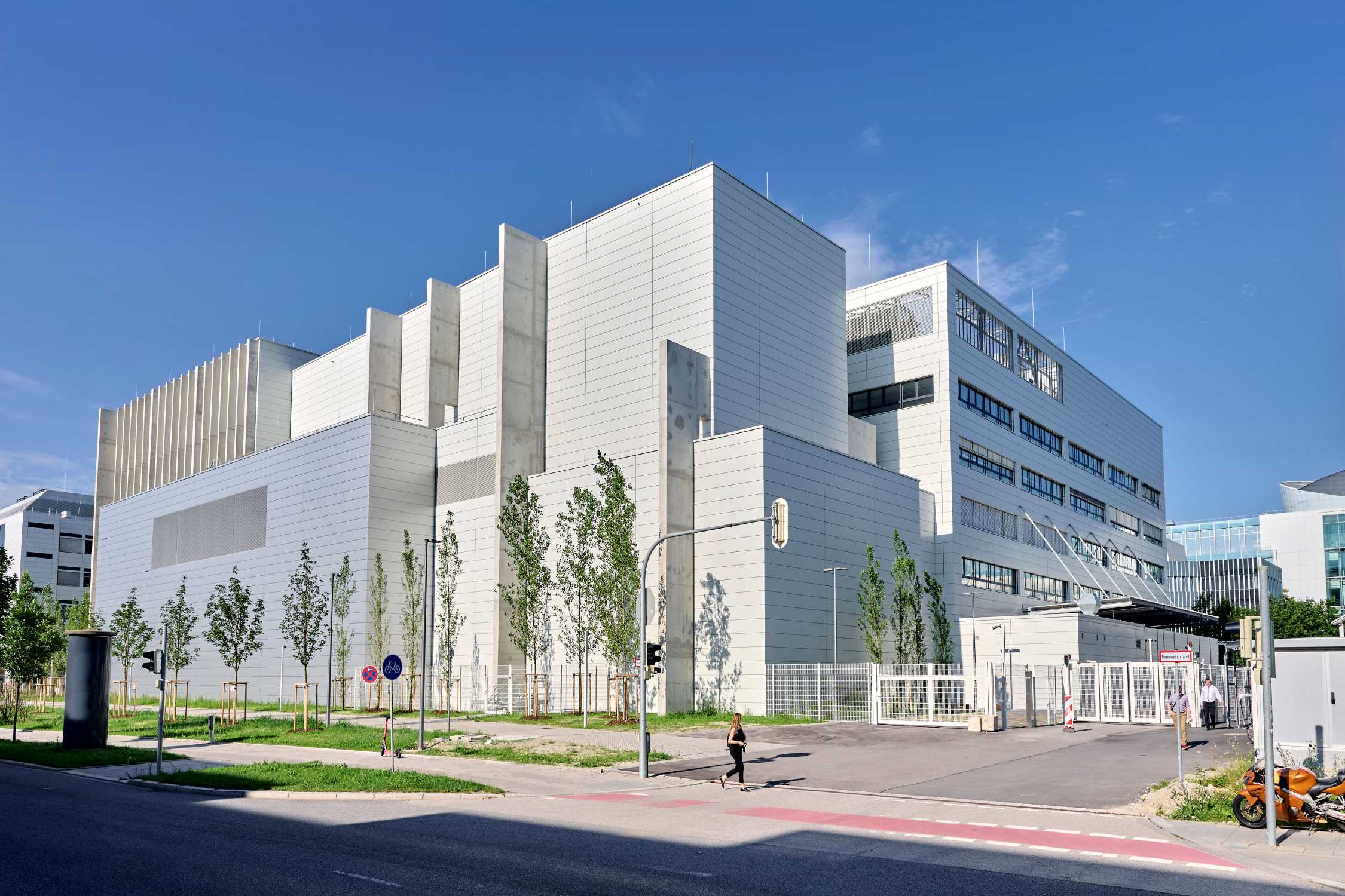 P90563618 The New Aeroacoustics E Drive Center Aec 11 2024 2250Px