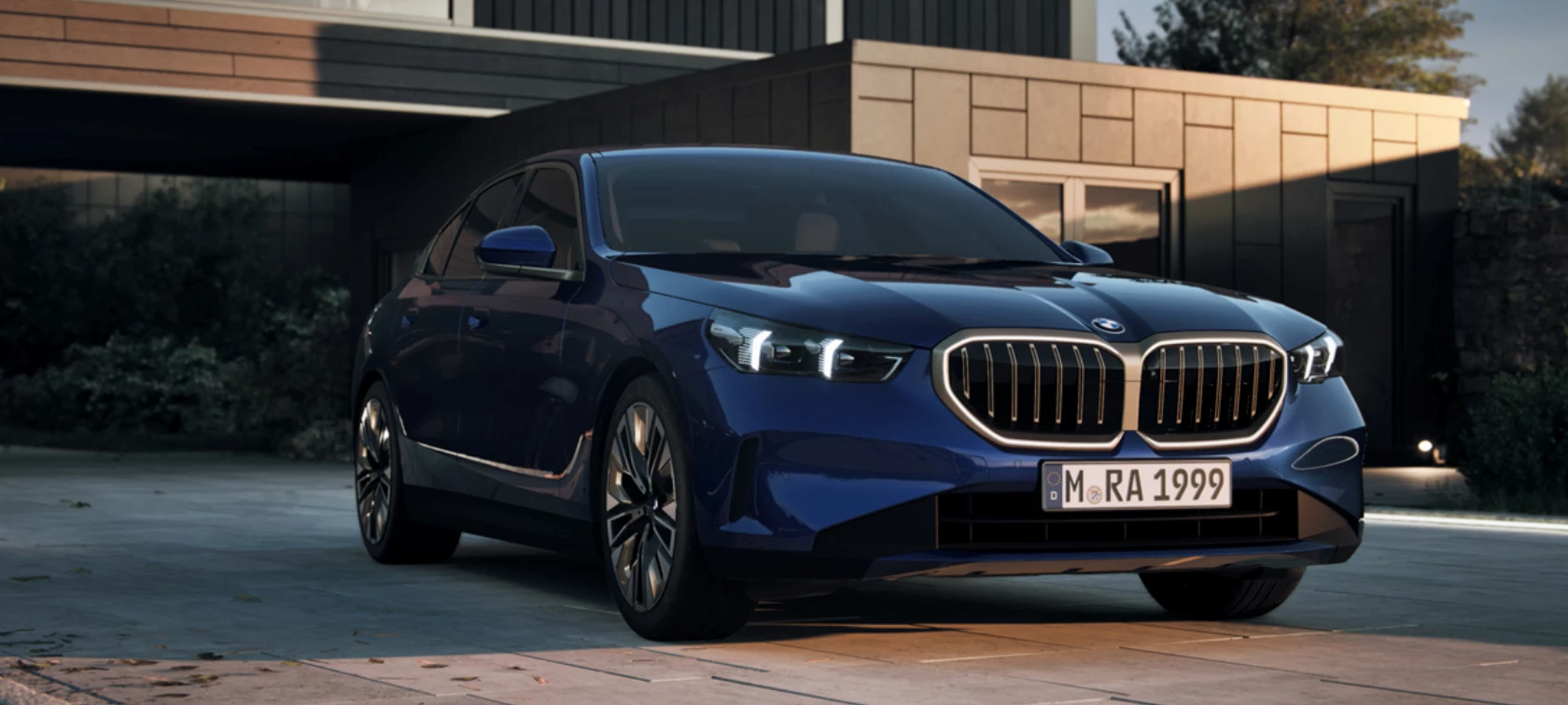 16 BMW SERIE 5 BERLINA Slide