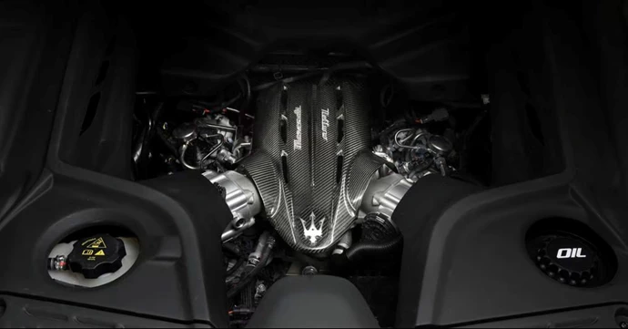 Gt2 Stradale Motore Nettuno