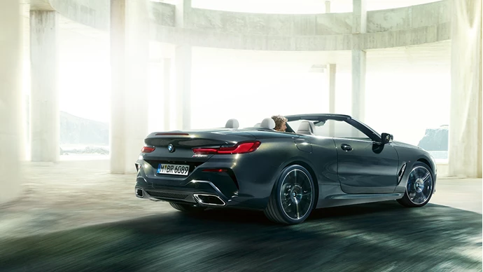 Bmw 8Series Convertible Inspire Taphold 02 Dektop Tablet 01