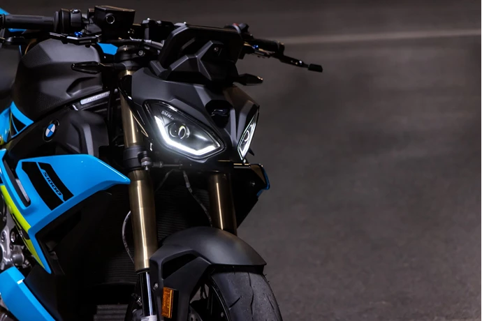 P90572570 Lowres The New Bmw S 1000 R